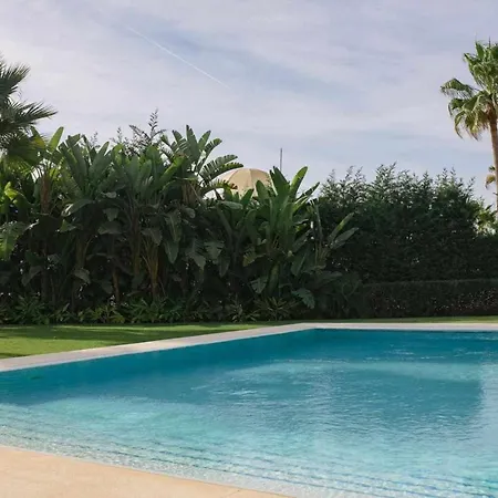 Magnifica En Primera Linea De Playa Villa Marbella
